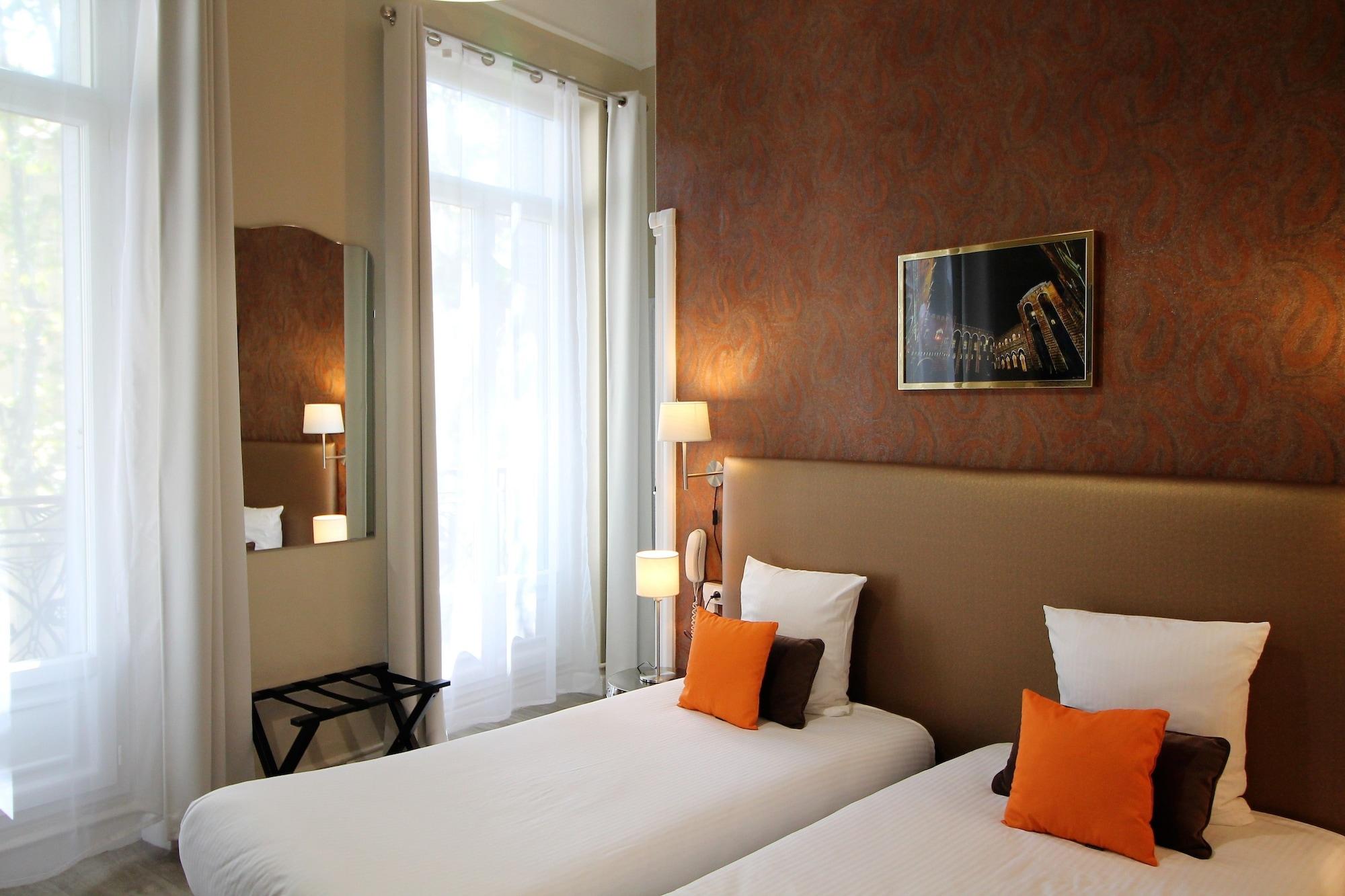Regina Boutique Hotel Авиньон Екстериор снимка