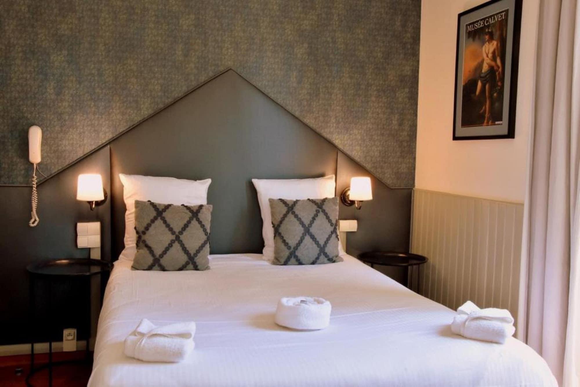 Regina Boutique Hotel Авиньон Екстериор снимка