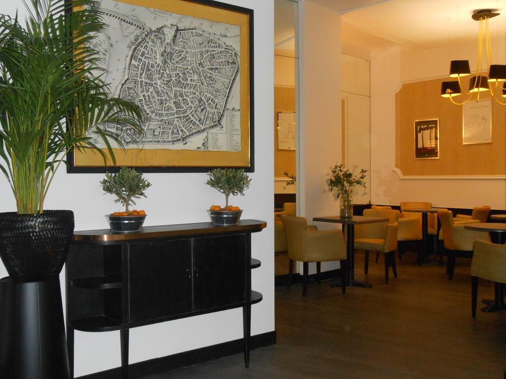Regina Boutique Hotel Авиньон Екстериор снимка