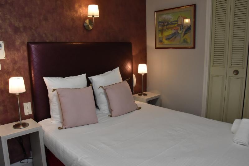 Regina Boutique Hotel Авиньон Екстериор снимка