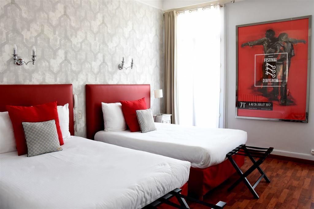 Regina Boutique Hotel Авиньон Екстериор снимка