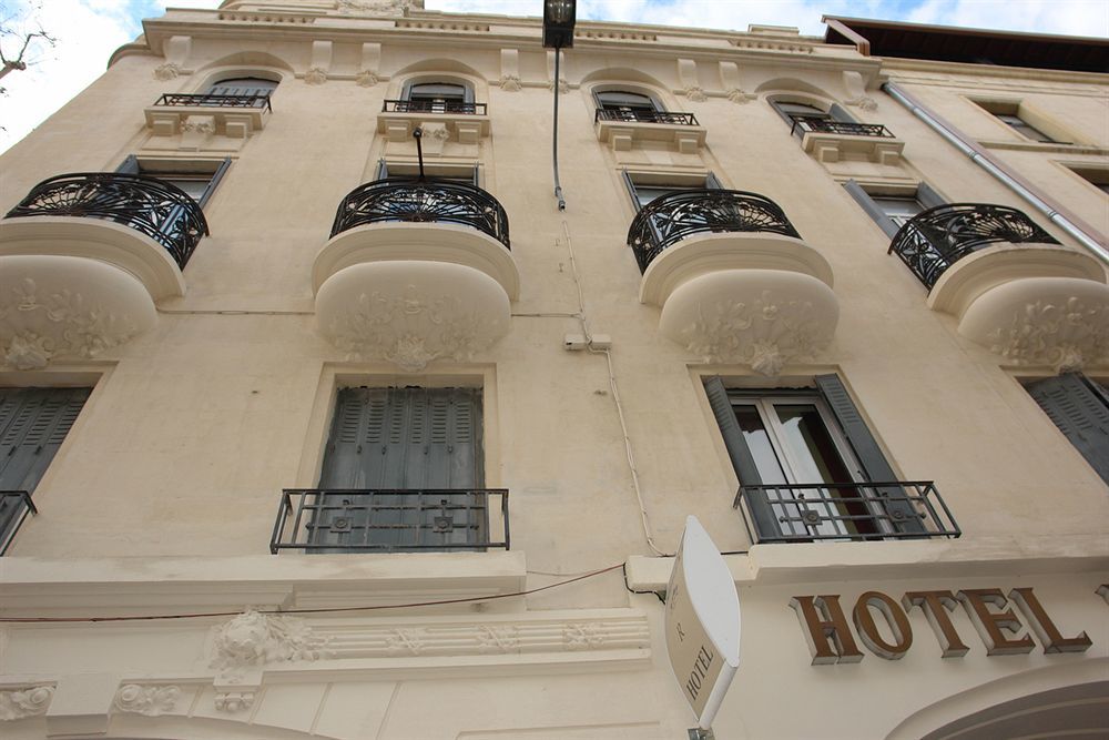 Regina Boutique Hotel Авиньон Екстериор снимка